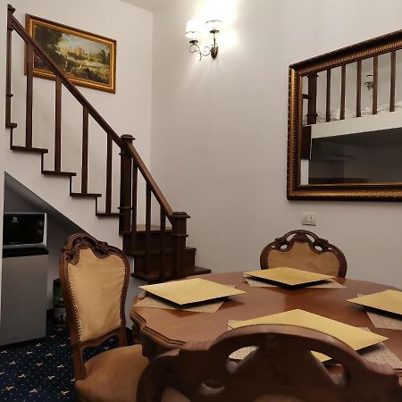 Weiss Little Palace Braşov Eksteriør billede