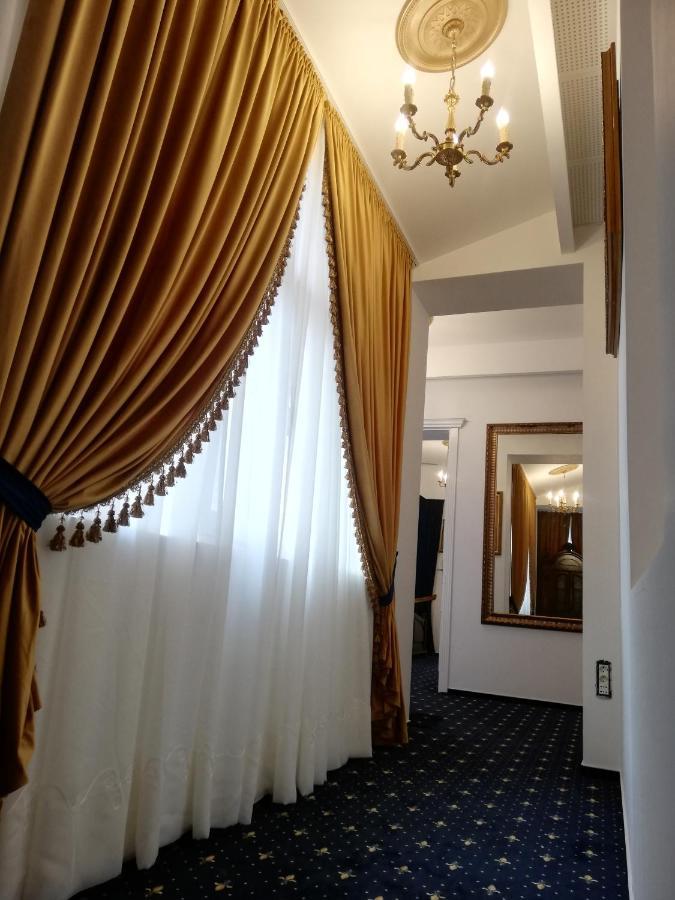 Weiss Little Palace Braşov Eksteriør billede
