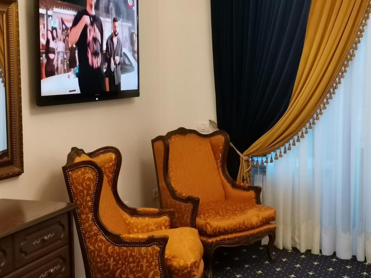Weiss Little Palace Braşov Eksteriør billede